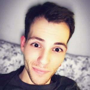 Meet your Posher, Travis